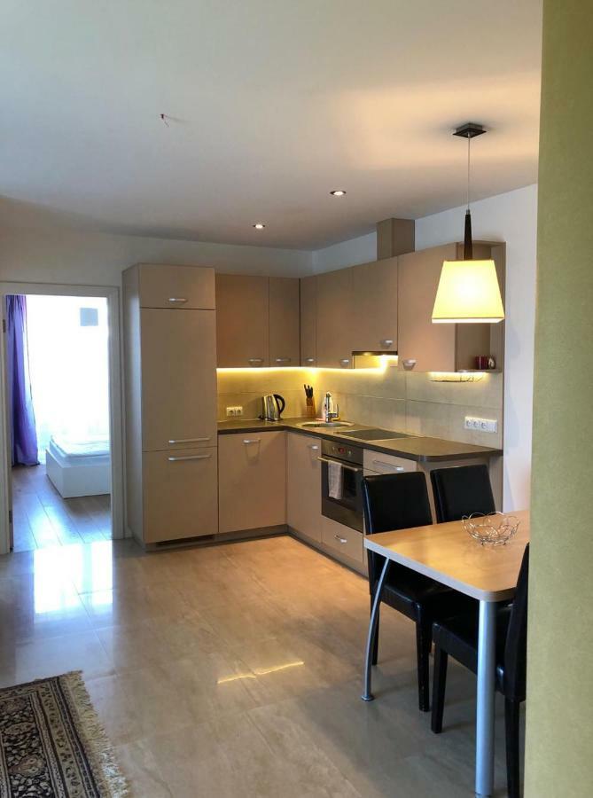 Three-Room Holiday Apartment Palanga Buitenkant foto